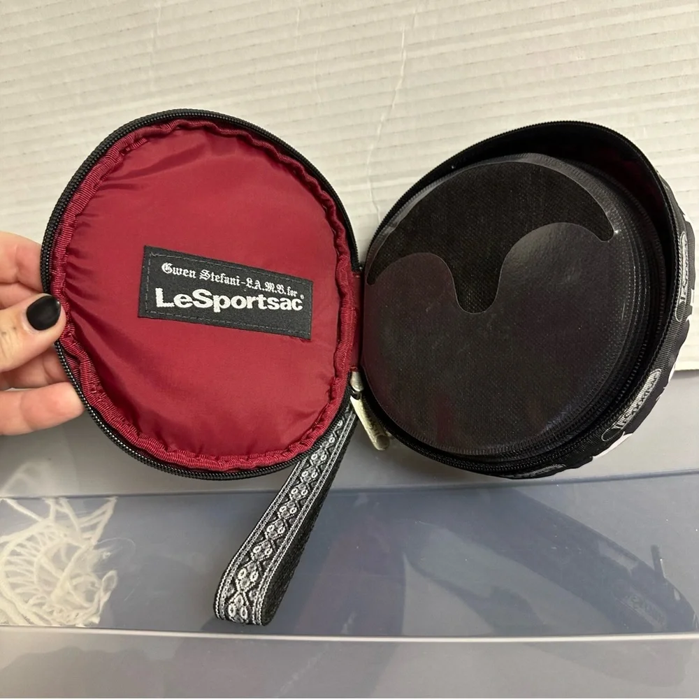 L.A.M.B. X LeSportsac Gwen Stefani LAMB First Edition CD Case RARE - Picture 5 of 7